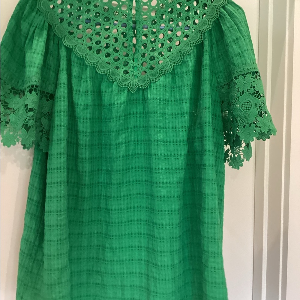 Current Air Emerald Lace Detail Blouse